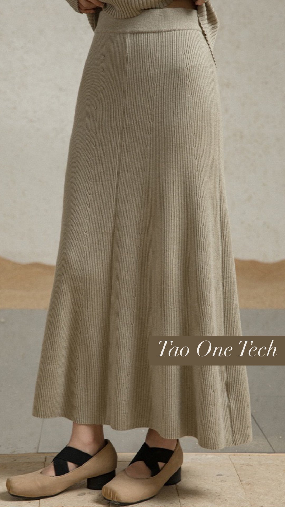 Tao One Tech™ • Zen Lotus Knit Skirt • High Waist • Mid-Length Hip Skirt• Breathable • Non-Itchy • Washable Wool Acrylic Blend