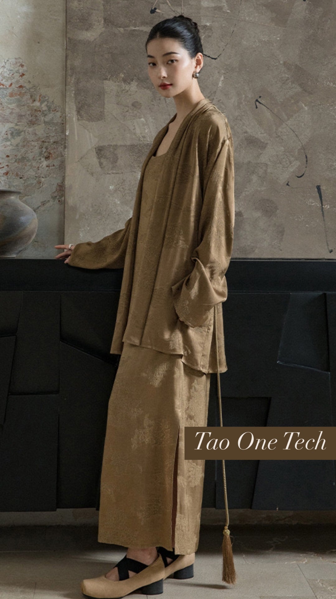 Tao One Tech™ • Floral Jacquard Kimono • with Lace-Up Tassels • Silky Rayon