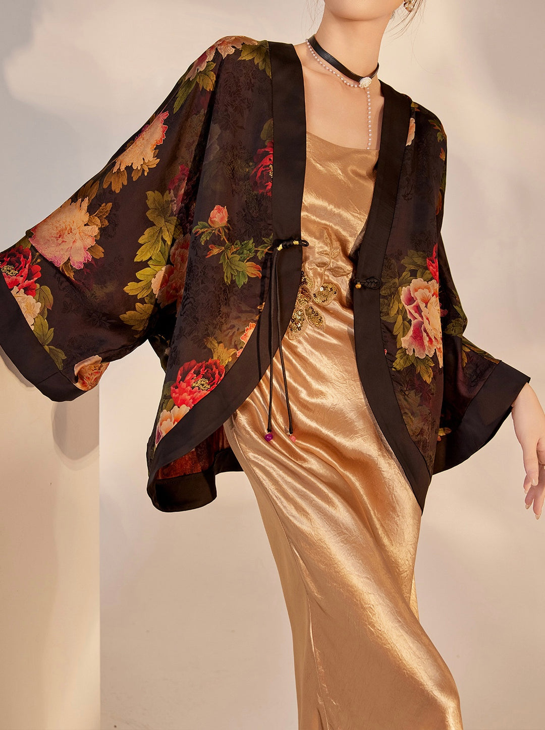 Tao One Tech™ • Zen Floral Kimono • Peony Jacquard Art • Silky • Flowy