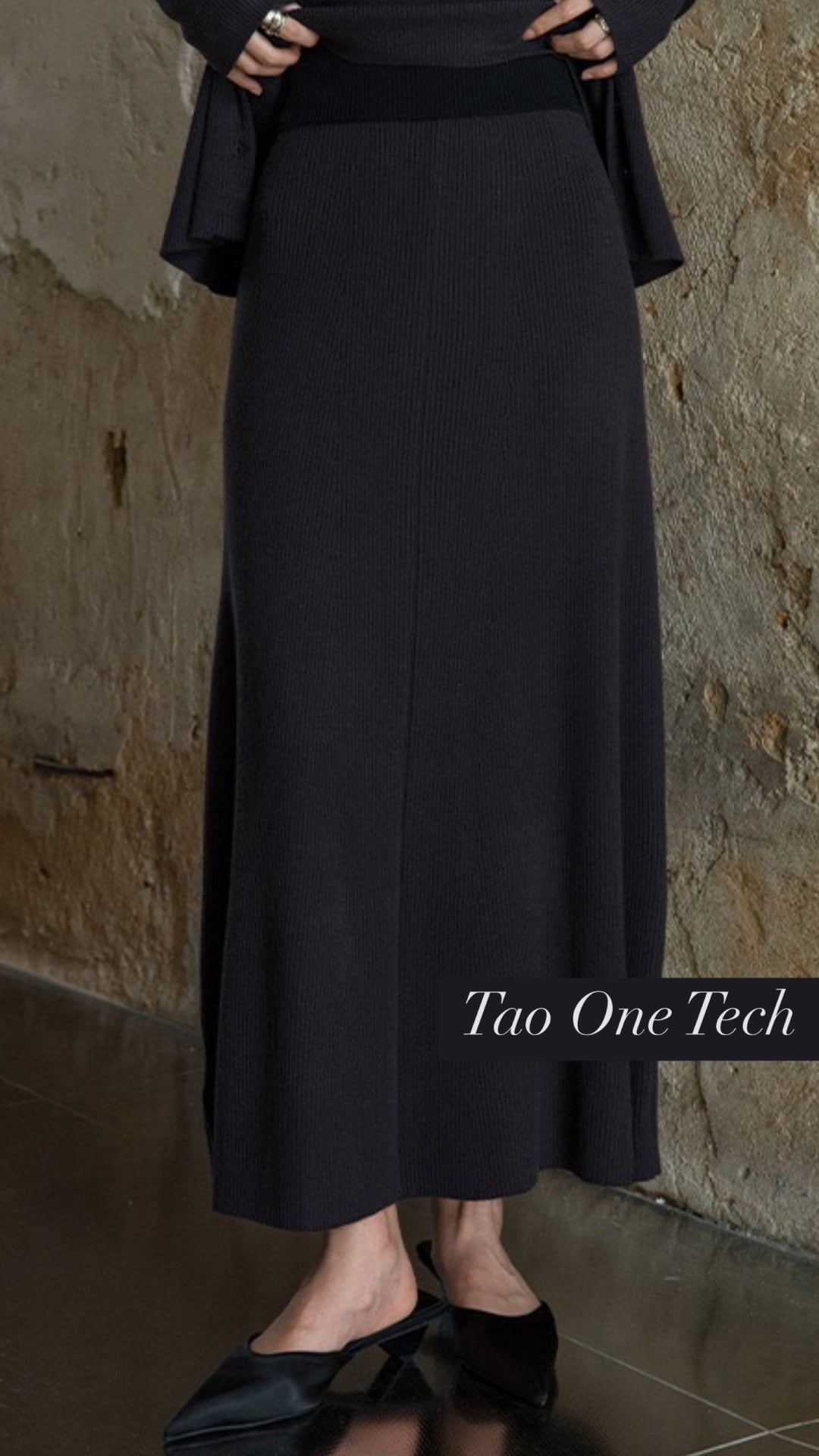 Tao One Tech™ • Zen Lotus Knit Skirt • High Waist • Mid-Length Hip Skirt• Breathable • Non-Itchy • Washable Wool Acrylic Blend