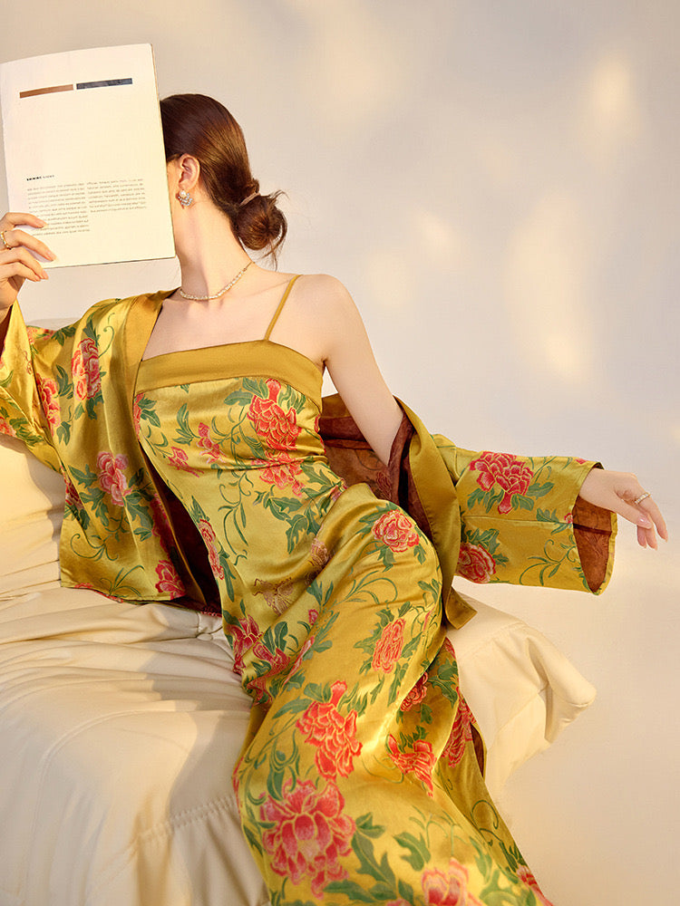 Tao One Tech™ • Golden Rose Kimono • Silky • Flowy